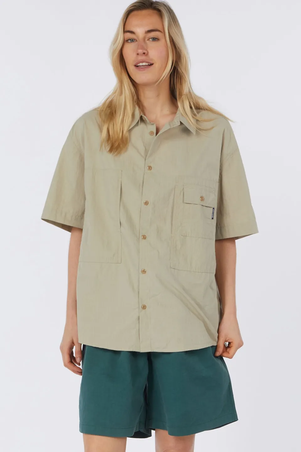Chemise Pocket Utility Half Shirt