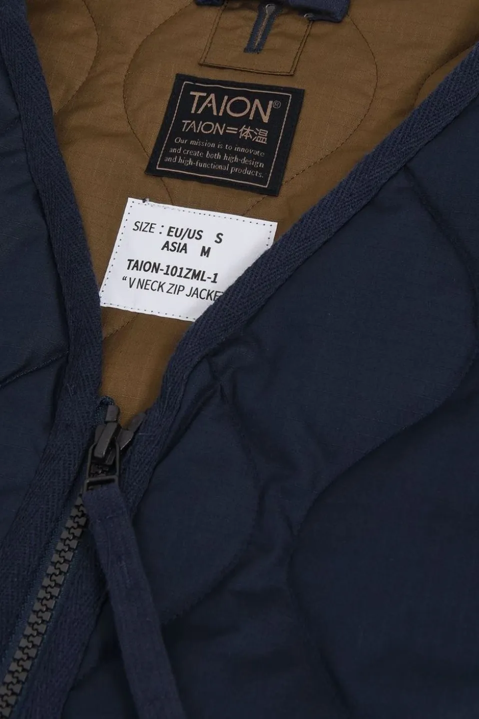Doudoune Military W-Zip V Neck Down