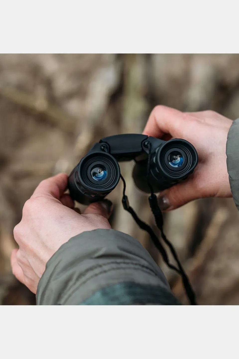 Jumelles Xtrail B1, Bak7