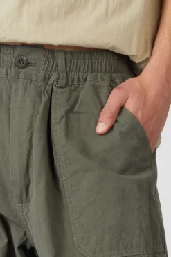 Pantalon One Tuck Wide Fatigue Pants