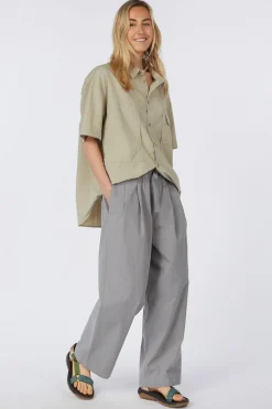 Pantalon Two Tuck Wide Pants