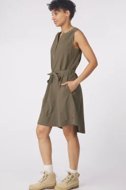 Robe Spotless Traveler Tank