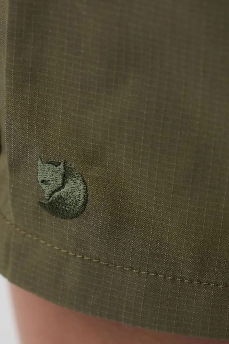 Short Hybrid Trail Shorts