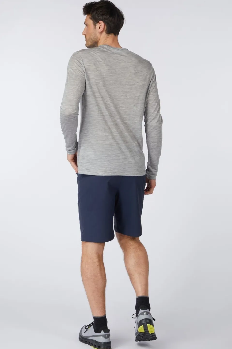 Short Alert Mid Shorts M