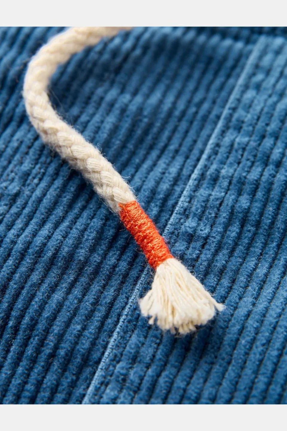 Short Avian Organic Cord Short