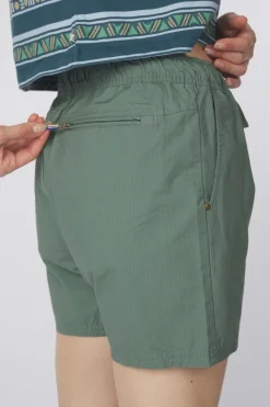 Short Ghoral Short
