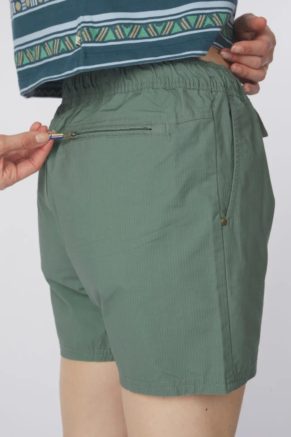 Short Ghoral Short