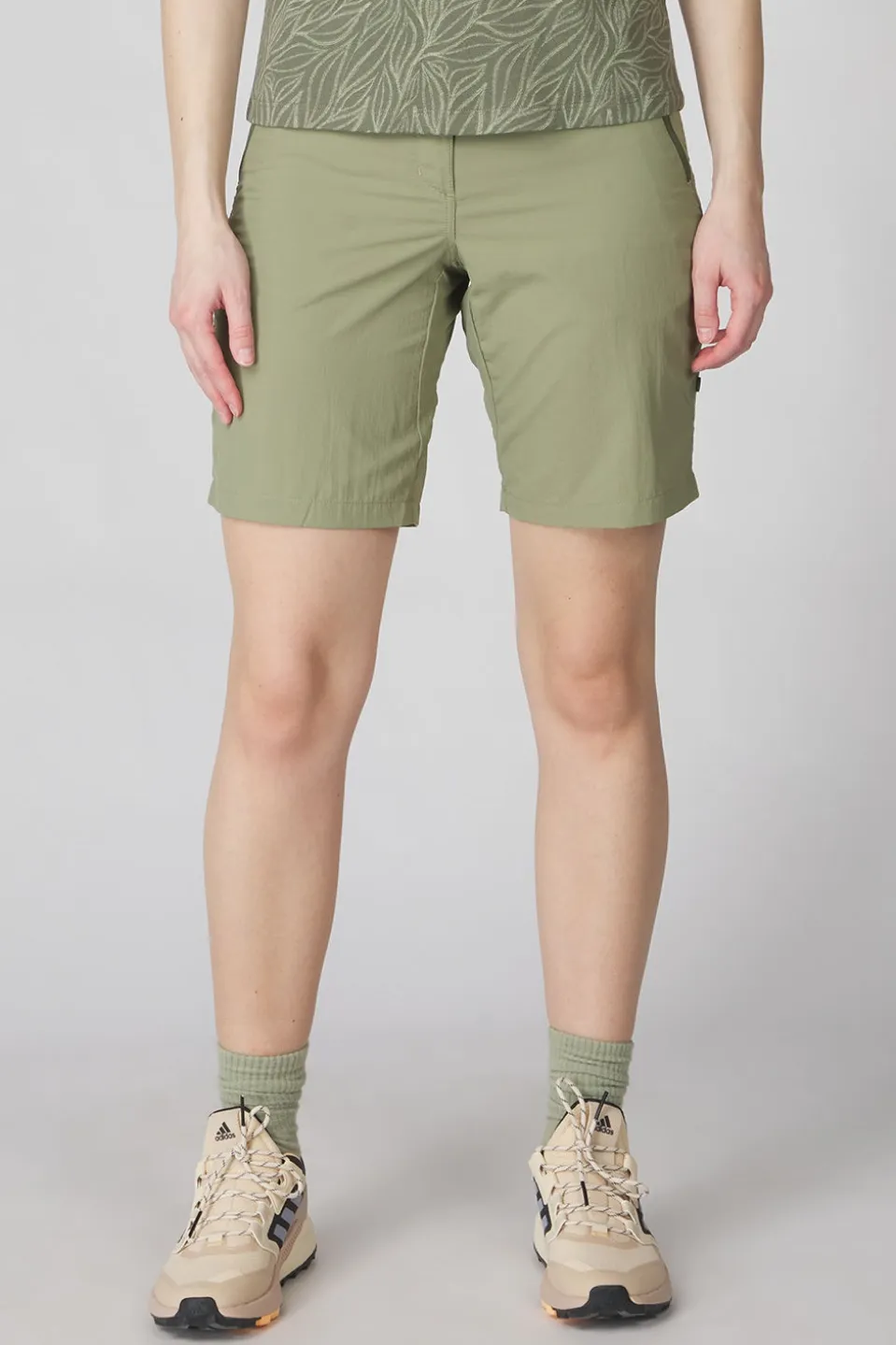 Short Jungle Travel W