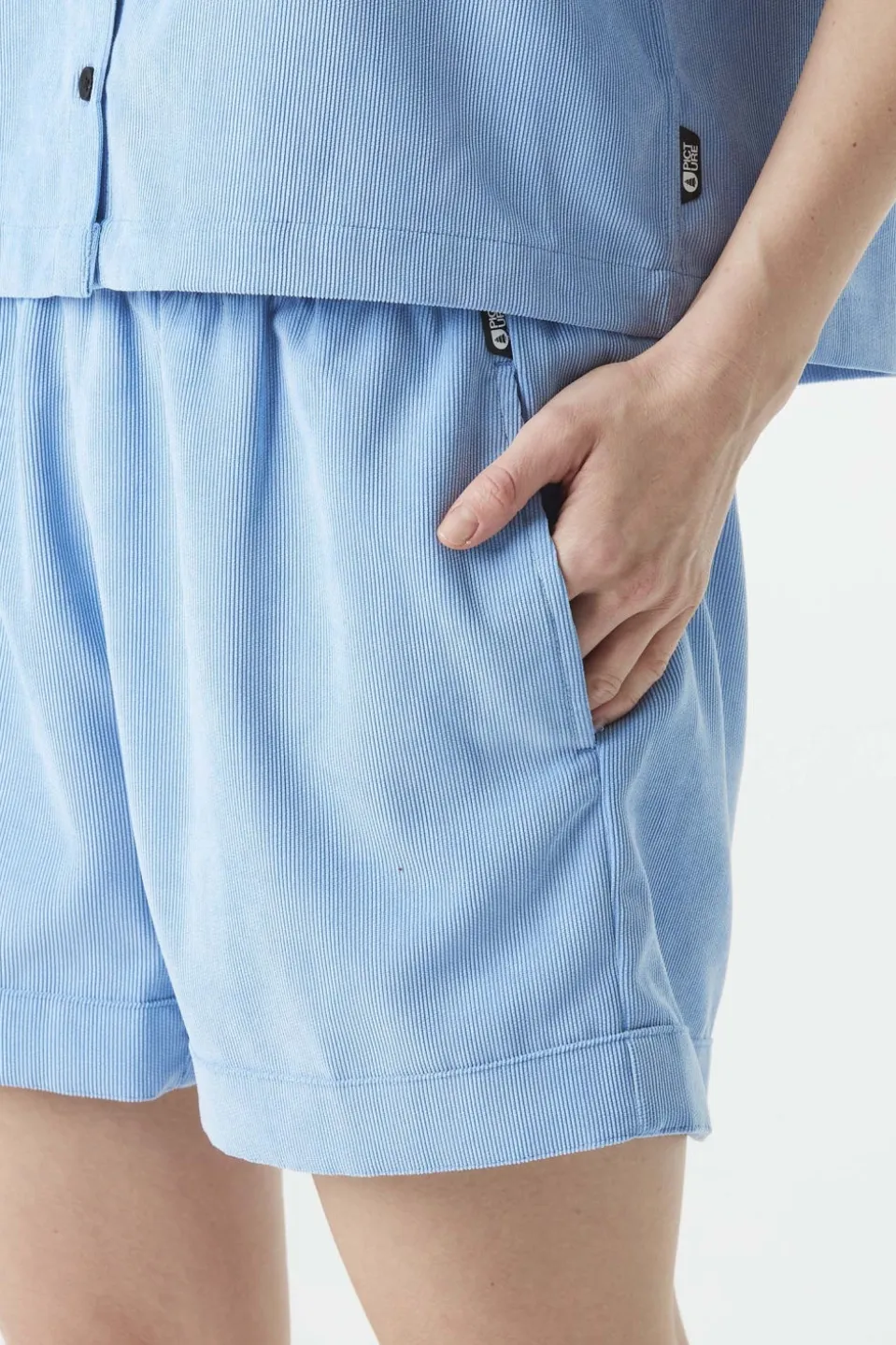 Short Sesia Cord Shorts
