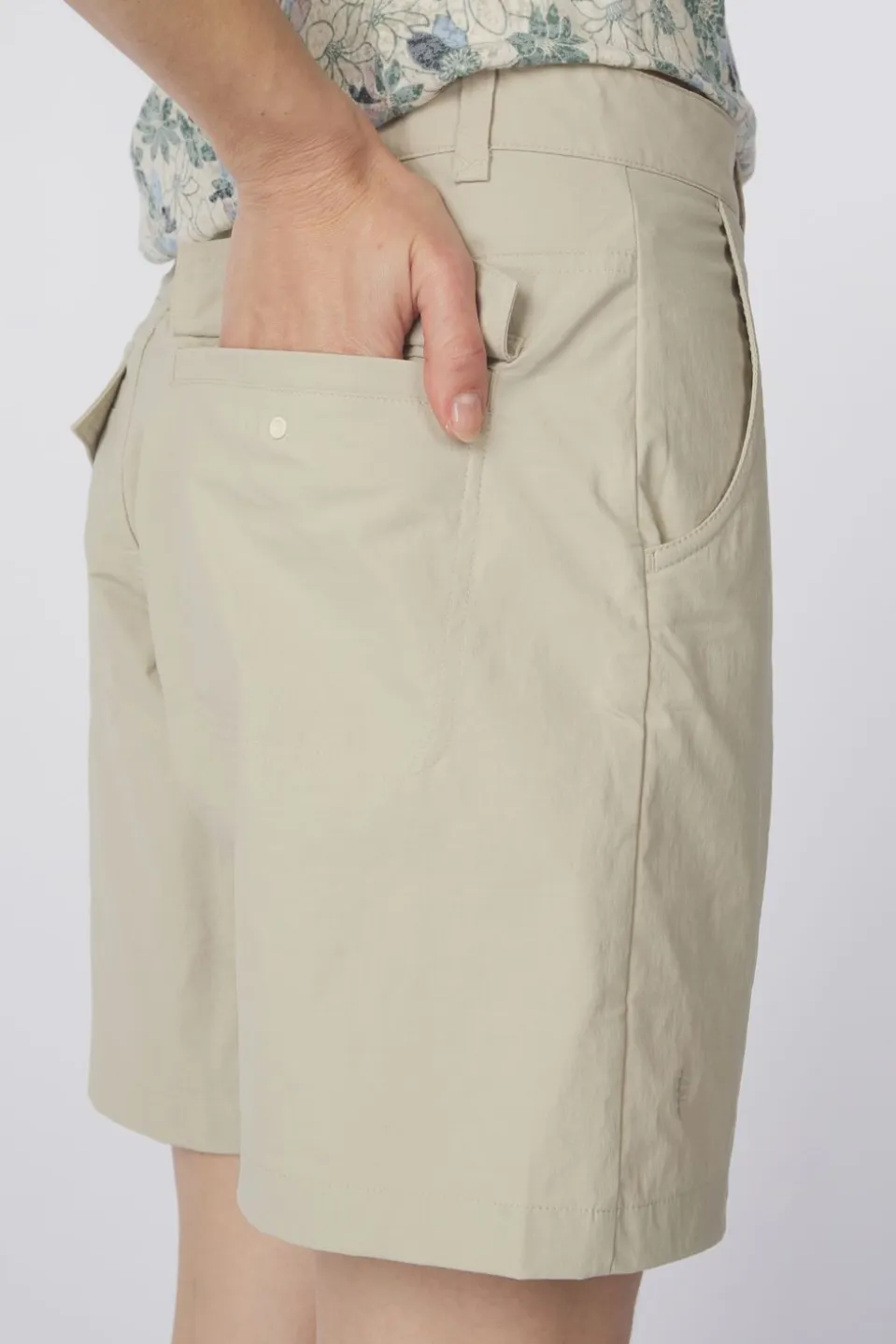 Short W Wilder