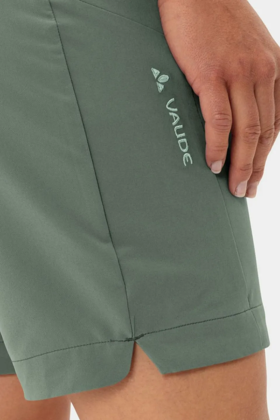 Short Women'S Skomer Bermuda Shorts