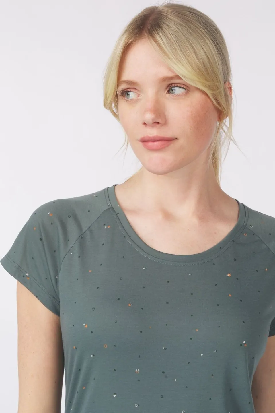 T-Shirt Dot Tee