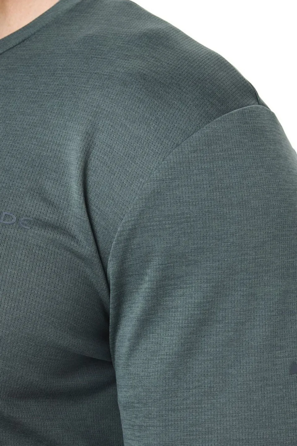 T-Shirt Essential Ls Tee
