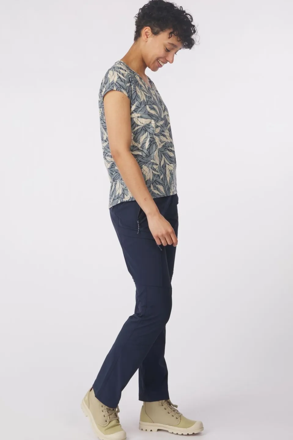T-Shirt Featherweight Tee