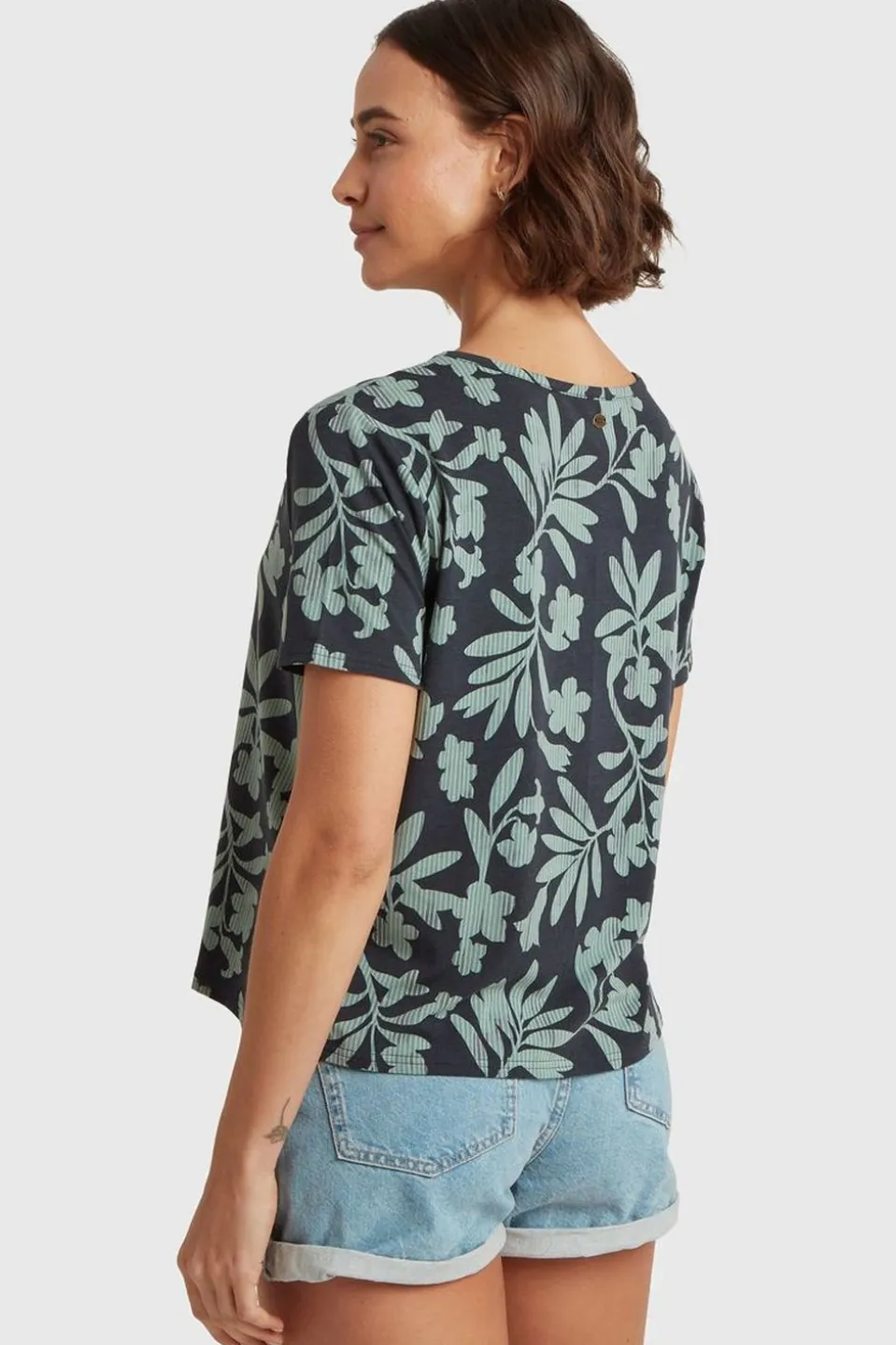 T-Shirt Neha Relaxed Tee
