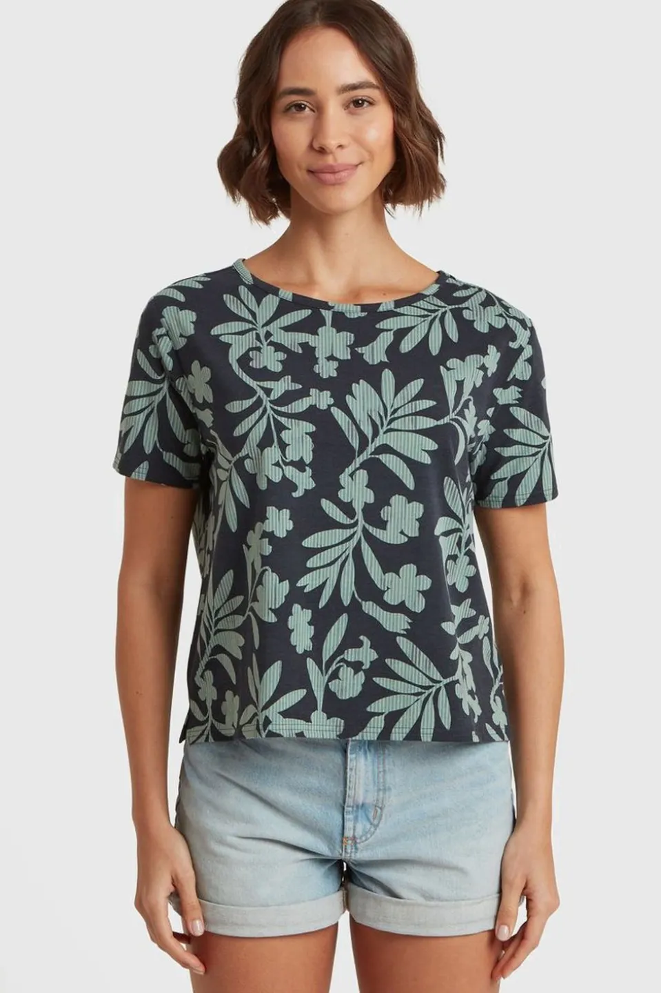 T-Shirt Neha Relaxed Tee