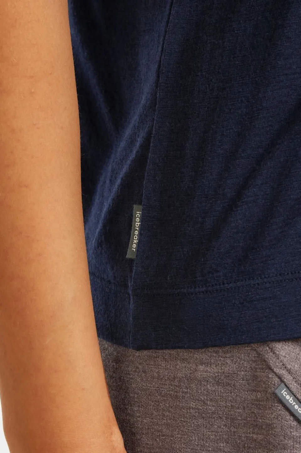 T-Shirt W Mer 150 Tech Lite Ss Relax V Neck Tee